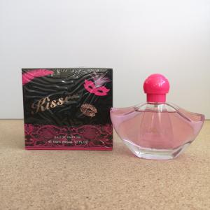 KISSES 100ML női parfüm